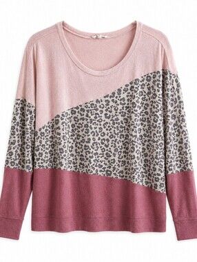 Maurices Blush and Mauve Leopard Print Sweatshirt 2XL